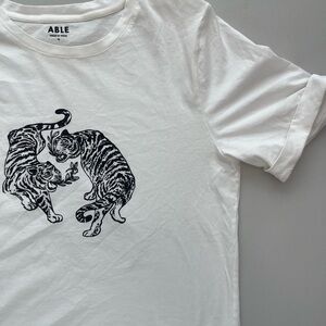 ABLE Tiger Tee Size M